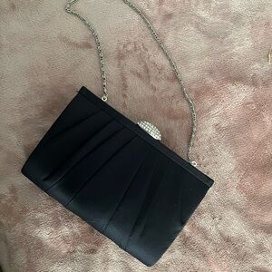 Elegant Black Satin Evening Bag with Rhinestone Clasp